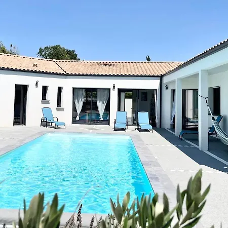 Nathan, Fun And Calm Rochefort Villa *