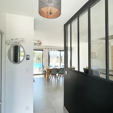 Nathan, Fun And Calm Rochefort *