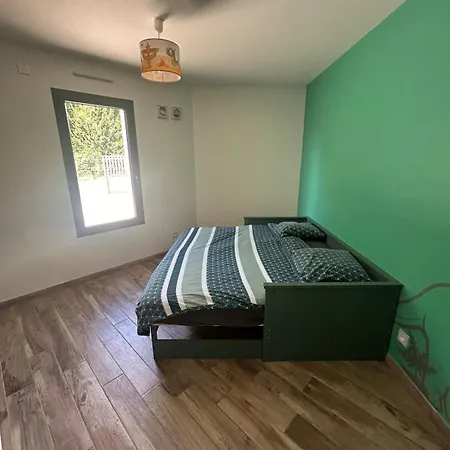 Nathan, Fun And Calm Rochefort Villa