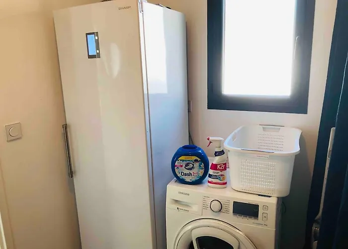 Nathan, Fun And Calm Rochefort * Breuil-Magne