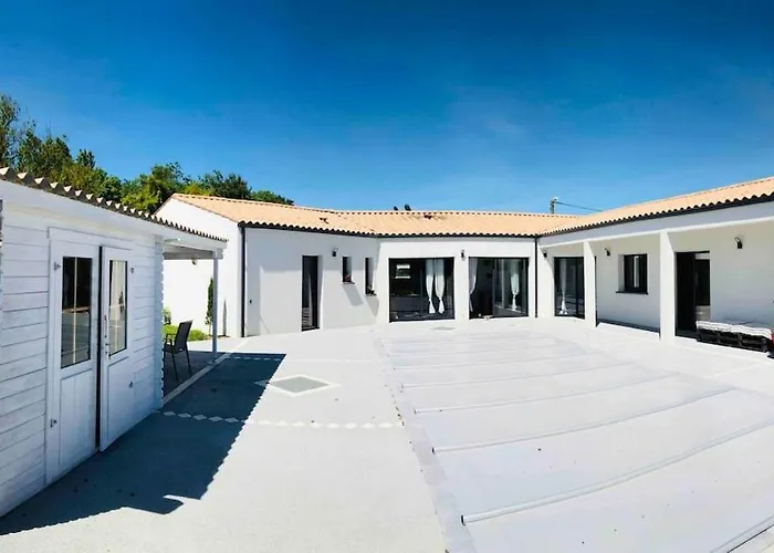 Вилла Nathan, Fun And Calm Rochefort *