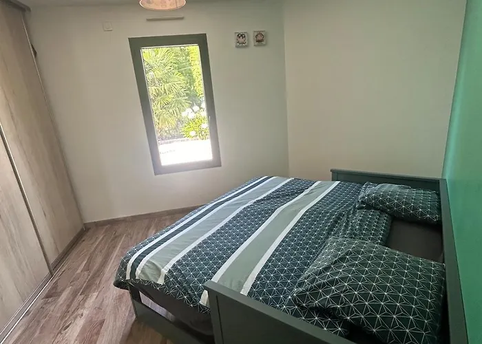 Nathan, Fun And Calm Rochefort * Breuil-Magne